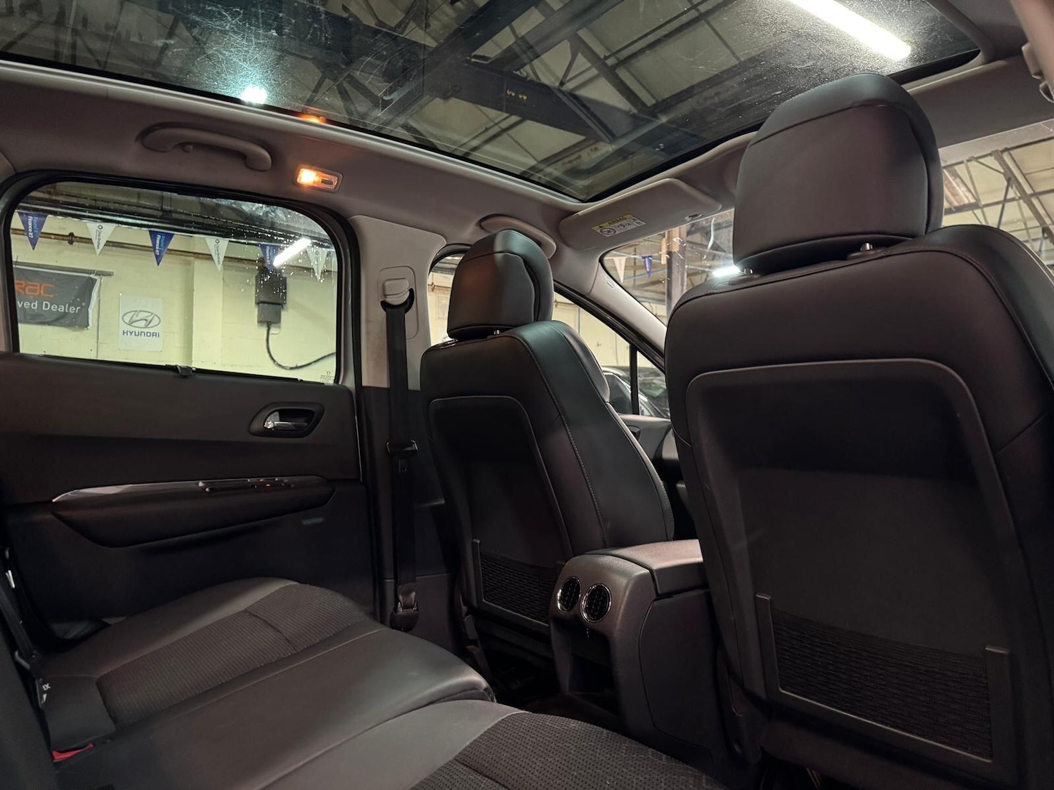 Used Peugeot 3008 2015 for sale - 76926560: Photo 26