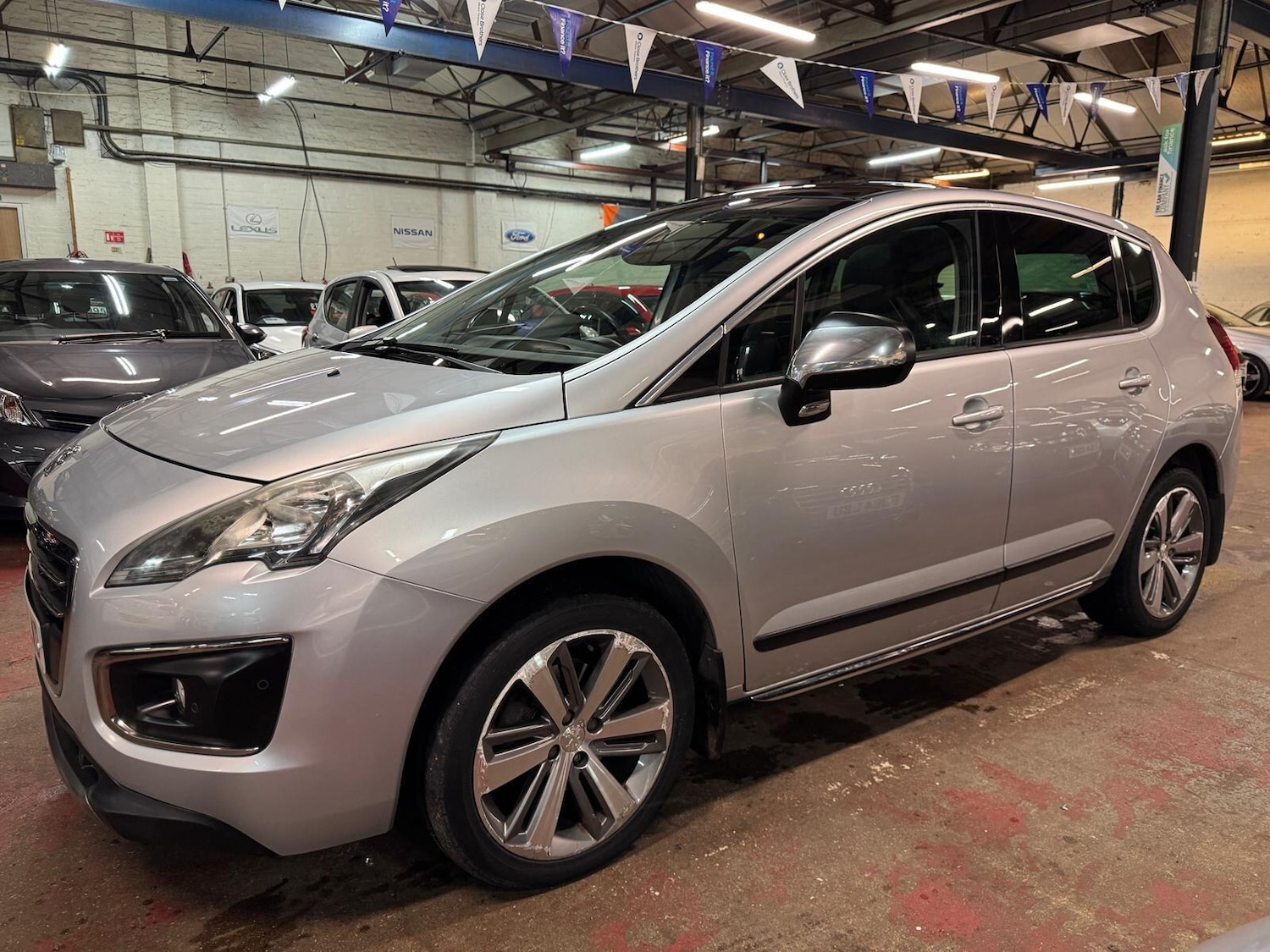 Used Peugeot 3008 2015 for sale - 76926560: Photo 3