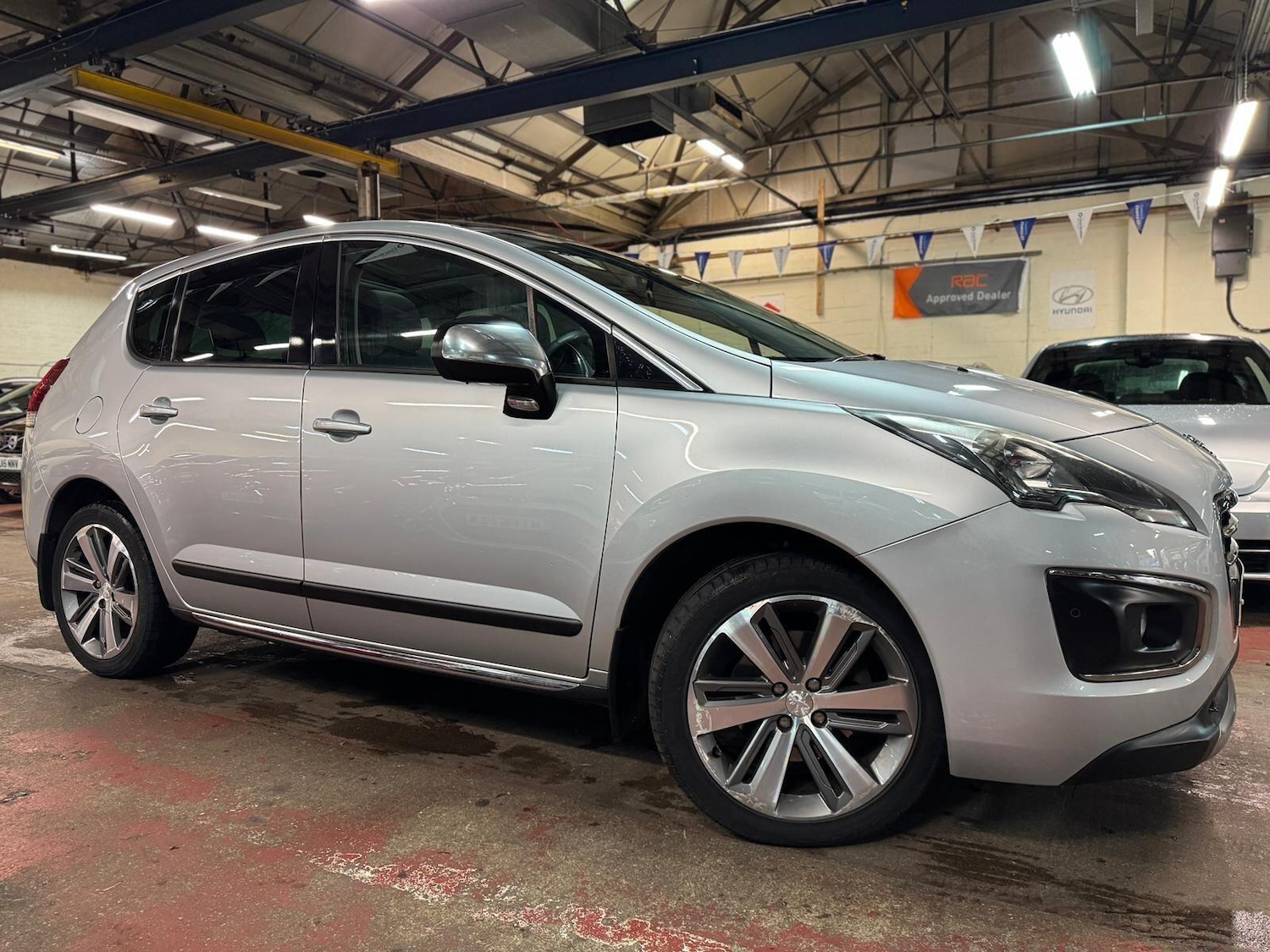 Used Peugeot 3008 2015 for sale - 76926560: Photo 8