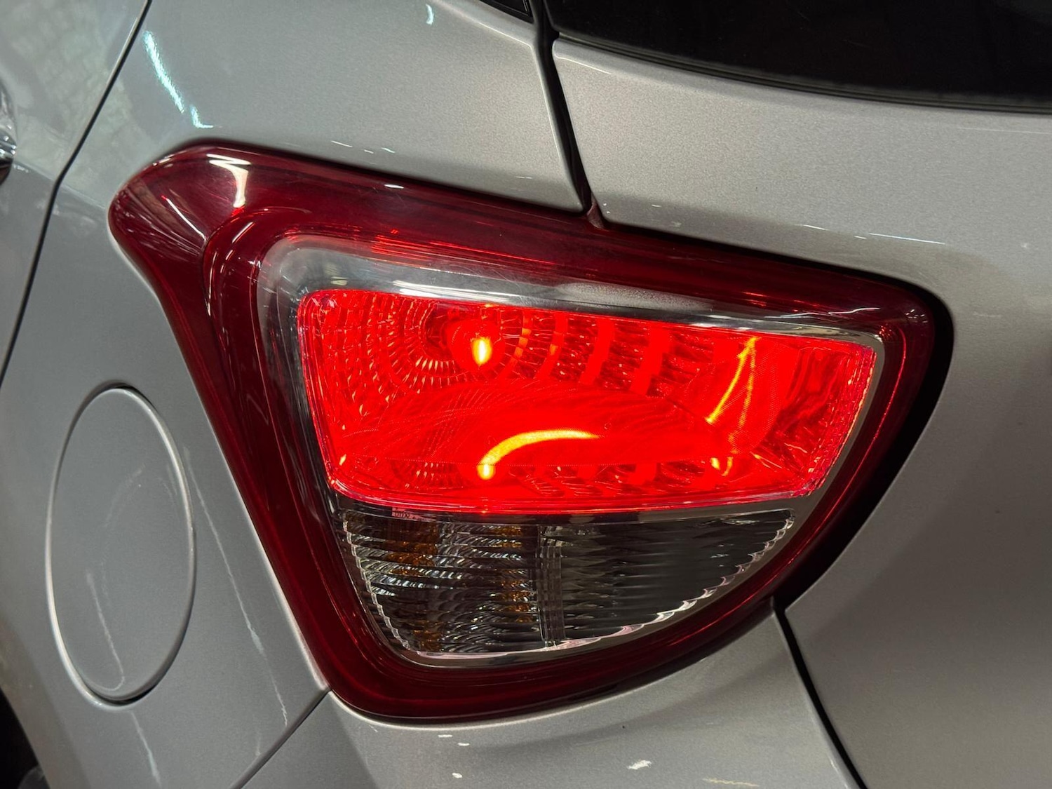 Used Hyundai i10 2016 for sale - 76855898: Photo 15