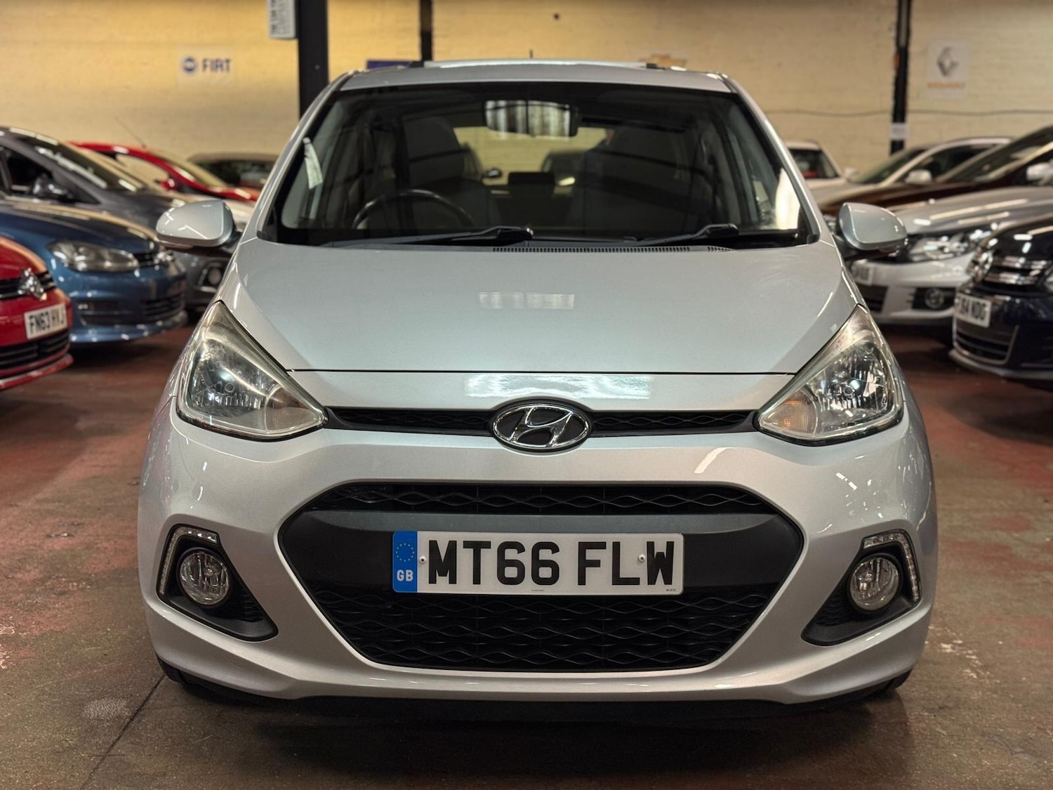 Used Hyundai i10 2016 for sale - 76855898: Photo 2
