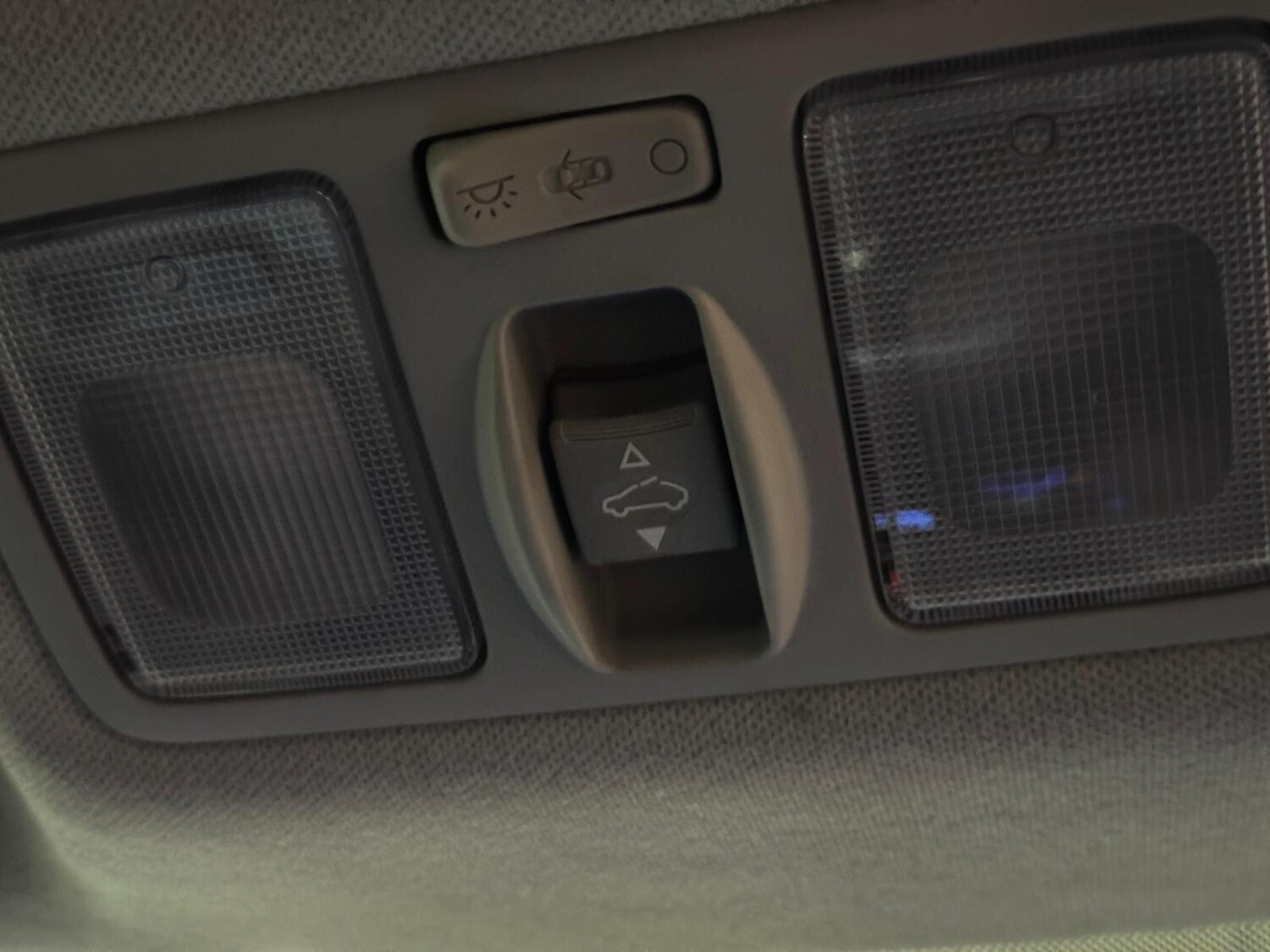 Used Hyundai i10 2016 for sale - 76855898: Photo 39