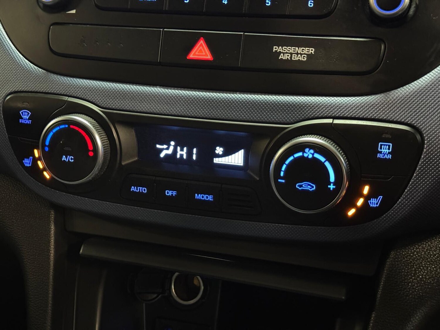 Used Hyundai i10 2016 for sale - 76855898: Photo 43