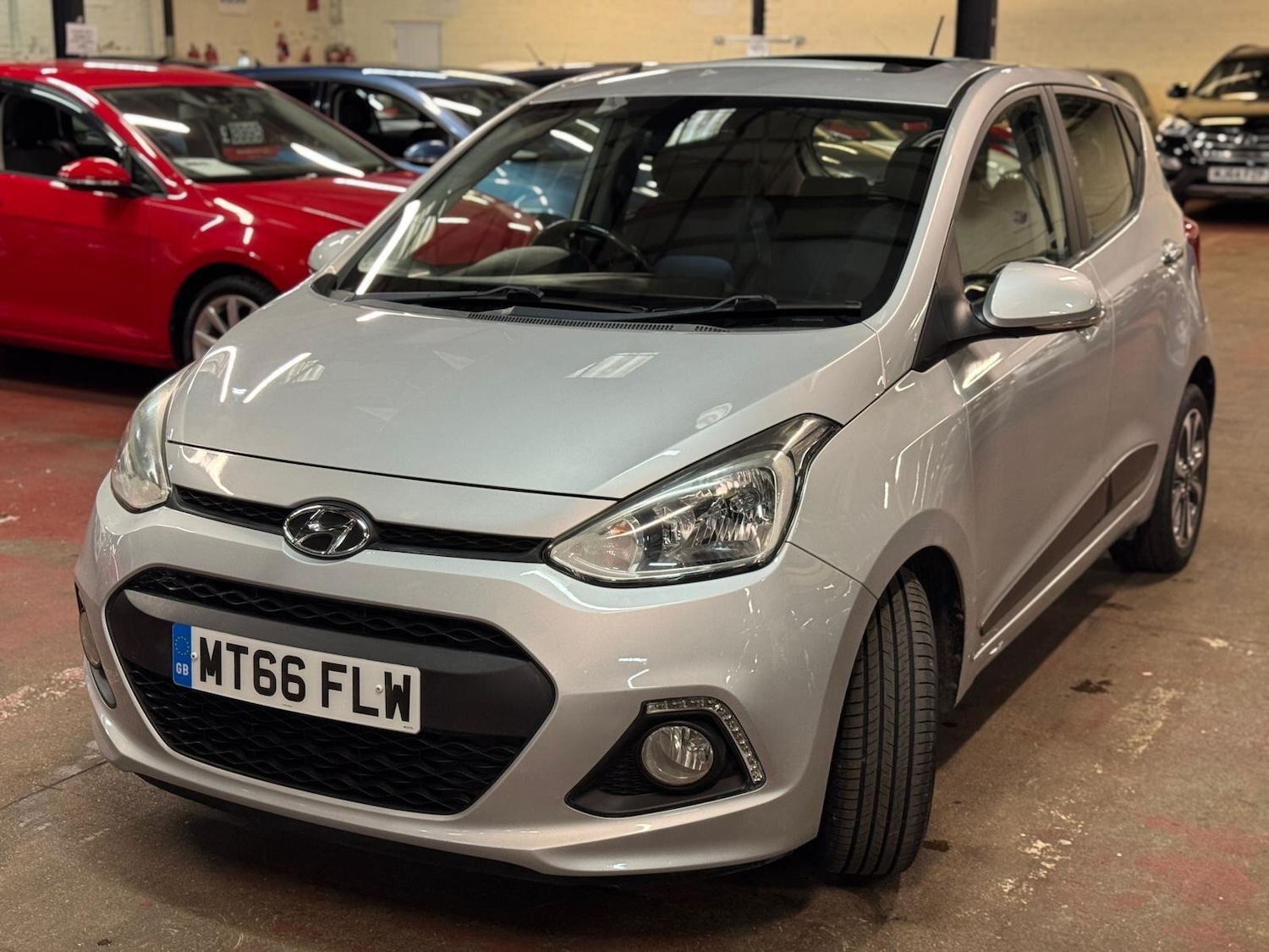 Used Hyundai i10 2016 for sale - 76855898: Photo 7
