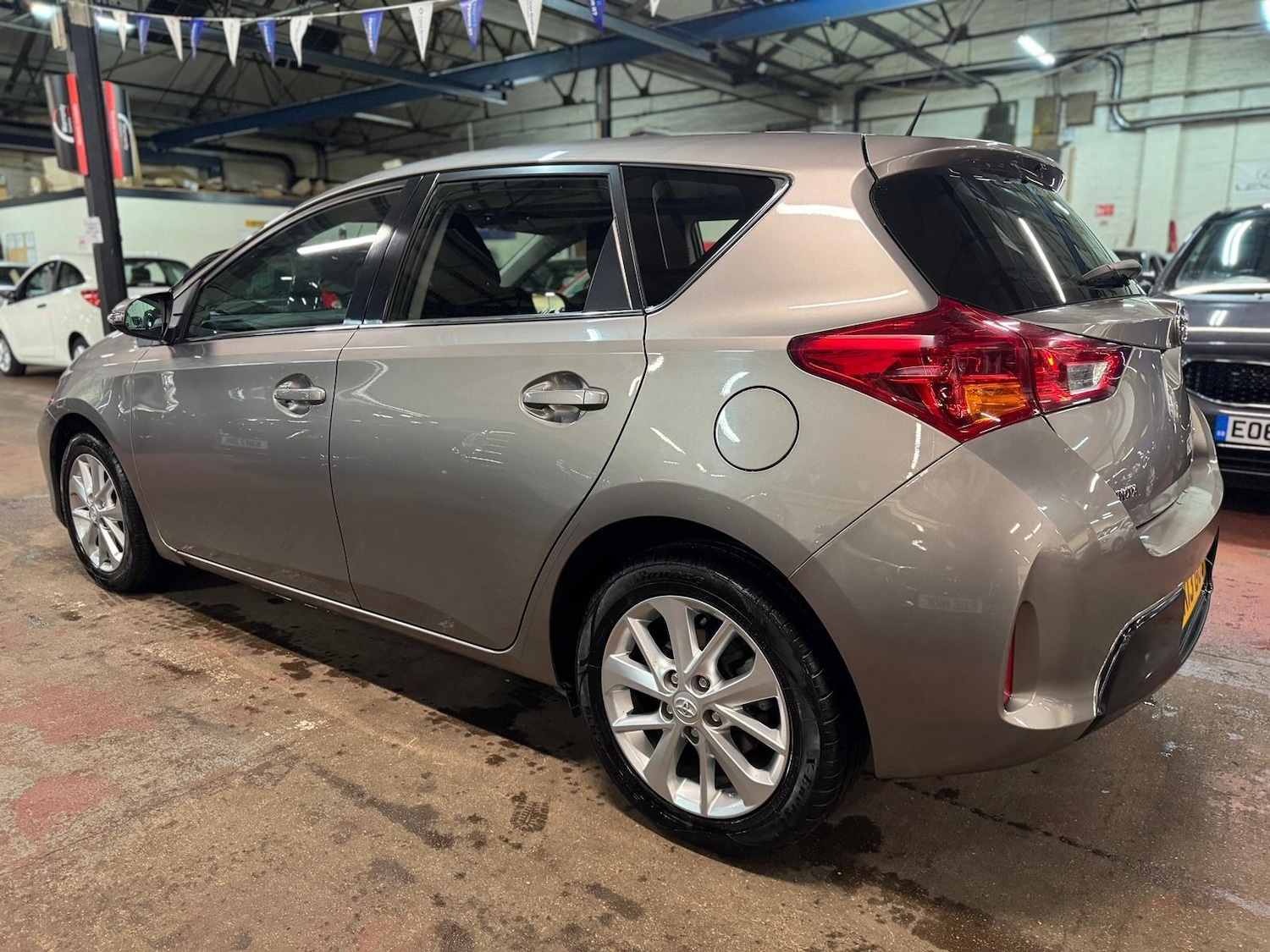 Used Toyota Auris 2013 for sale - 77538450: Photo 4