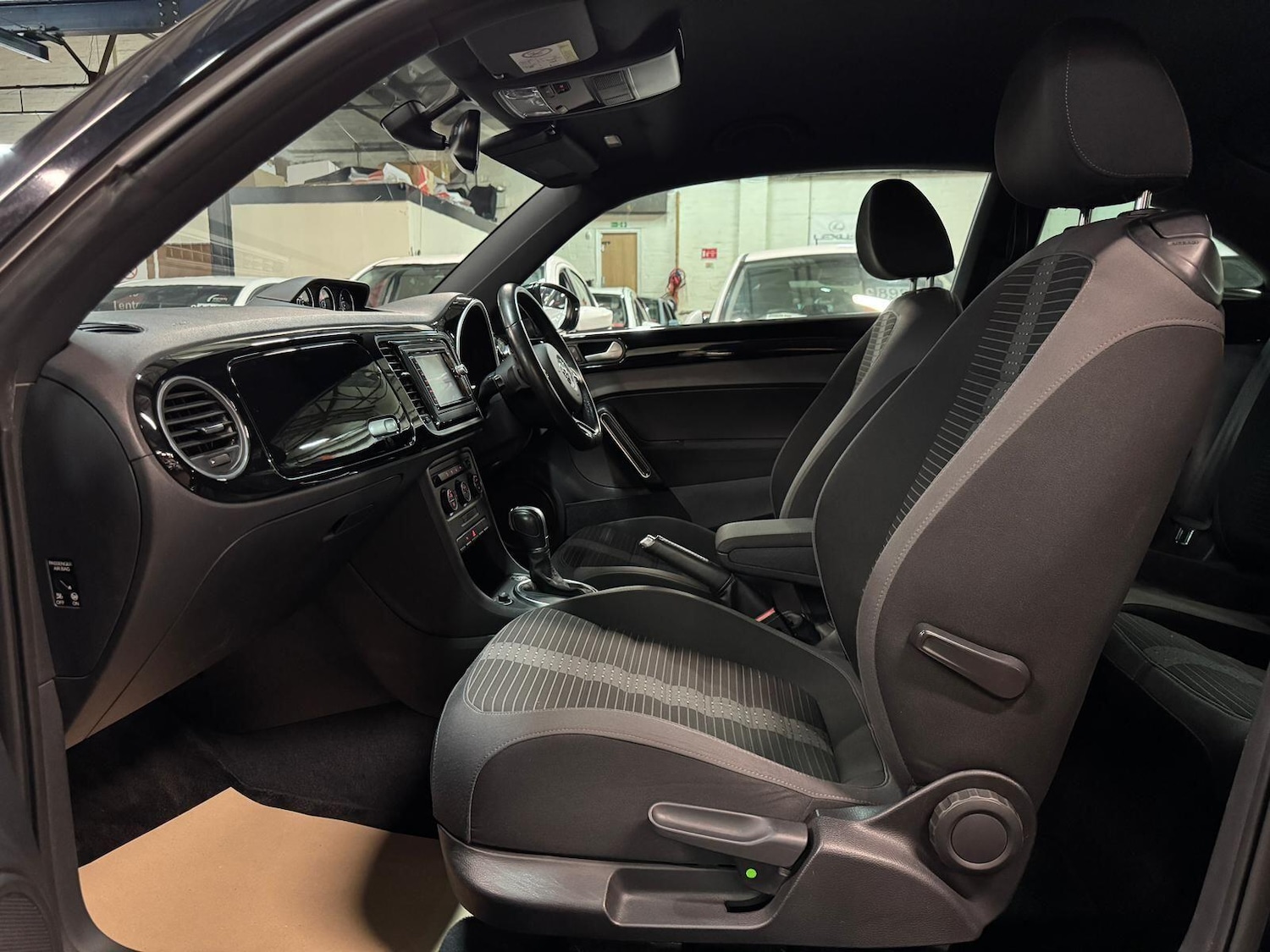 Used Volkswagen Beetle 2025 for sale - 76607100: Photo 19