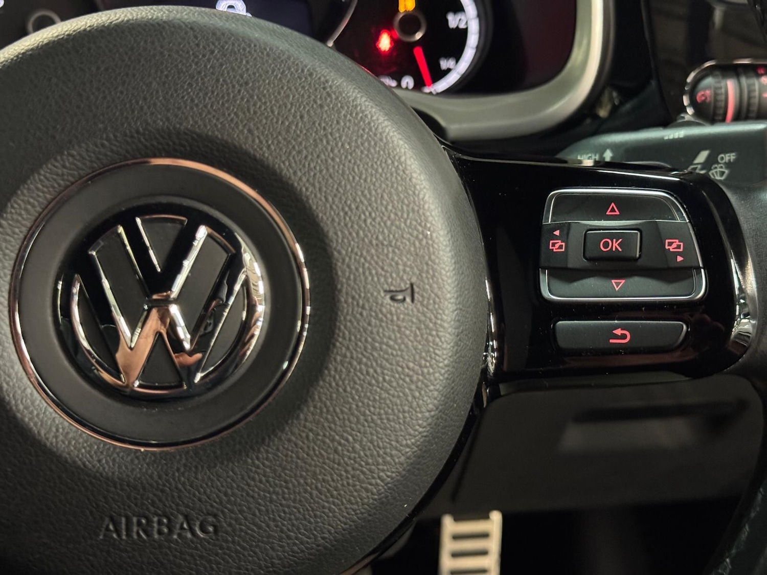 Used Volkswagen Beetle 2025 for sale - 76607100: Photo 28