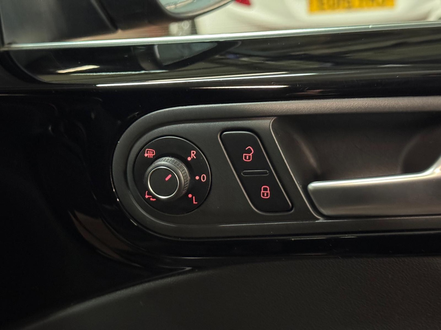 Used Volkswagen Beetle 2025 for sale - 76607100: Photo 38