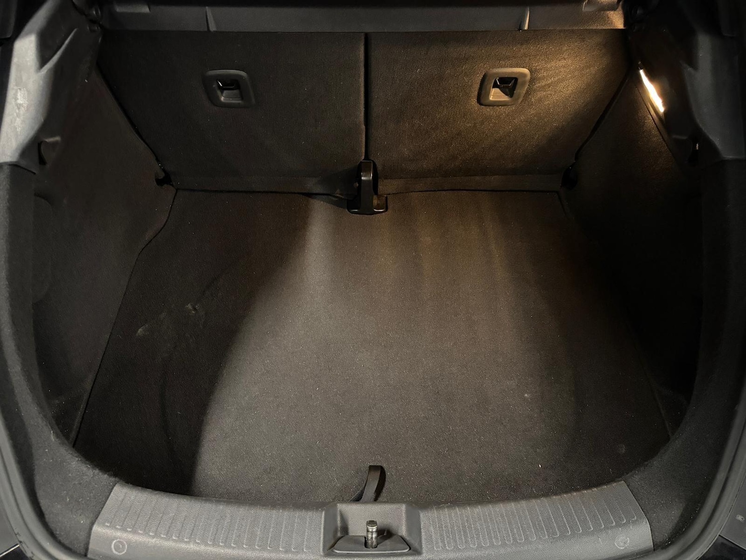 Used Volkswagen Beetle 2025 for sale - 76607100: Photo 39