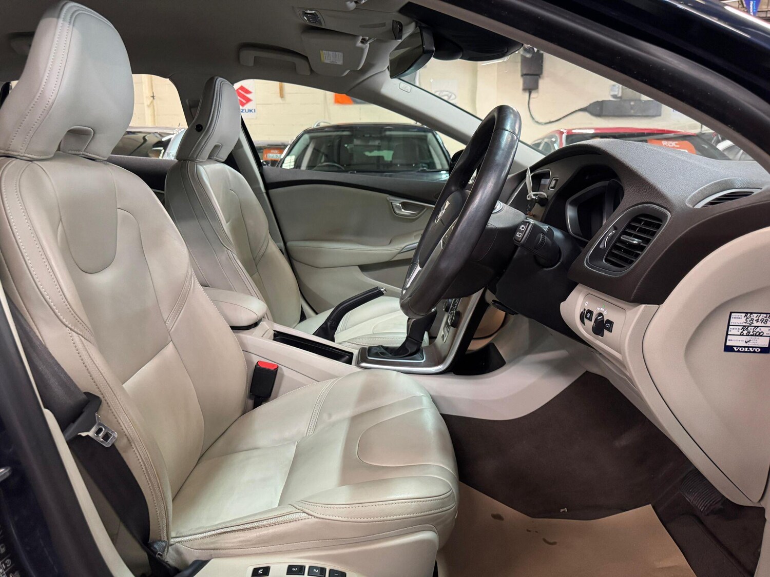 Used Volvo V40 2025 for sale - 76549341: Photo 16