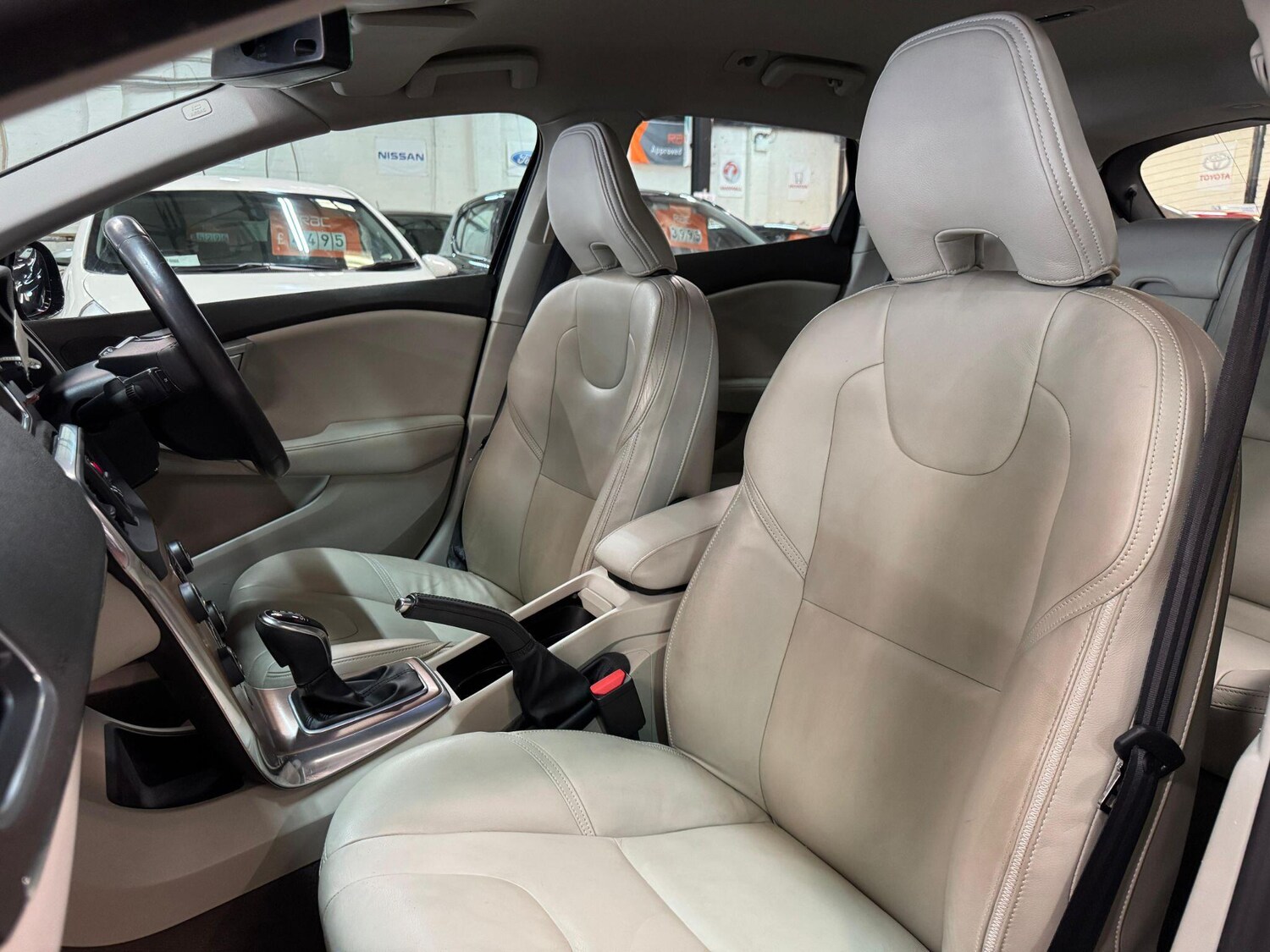 Used Volvo V40 2025 for sale - 76549341: Photo 21