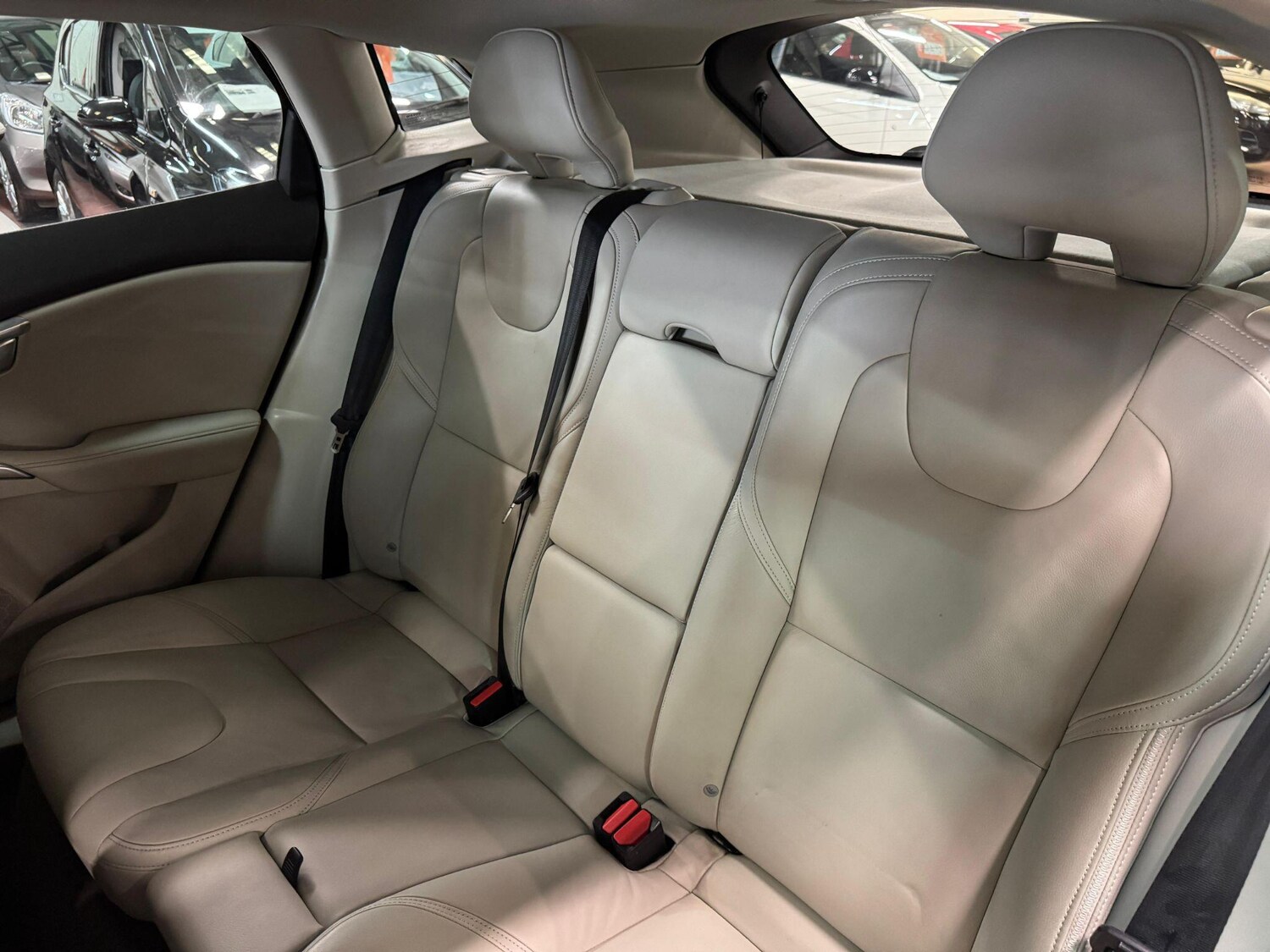 Used Volvo V40 2025 for sale - 76549341: Photo 26