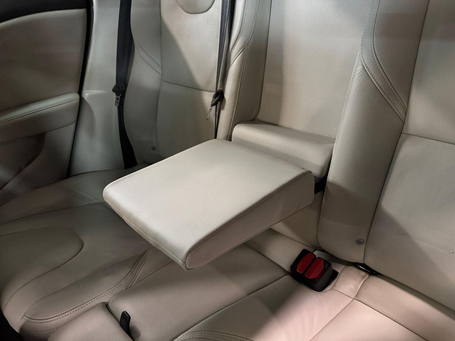 Used Volvo V40 2025 for sale - 76549341: Photo 28