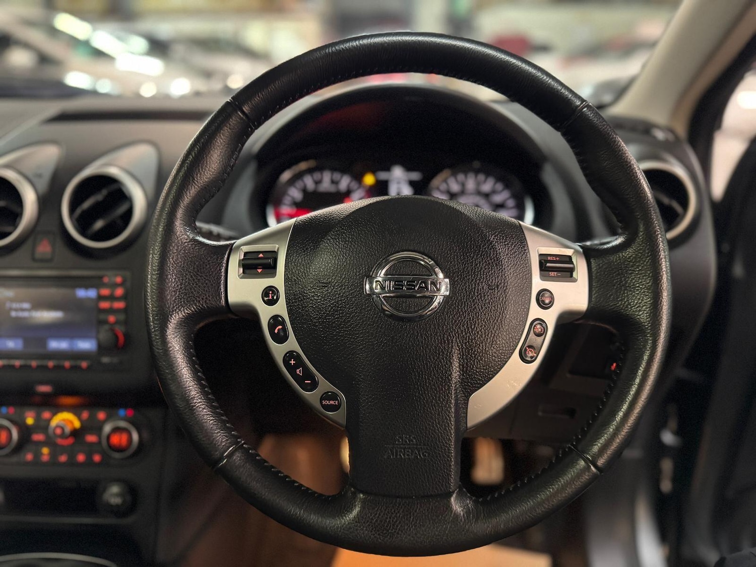 Used Nissan Qashqai 2012 for sale - 76585256: Photo 34