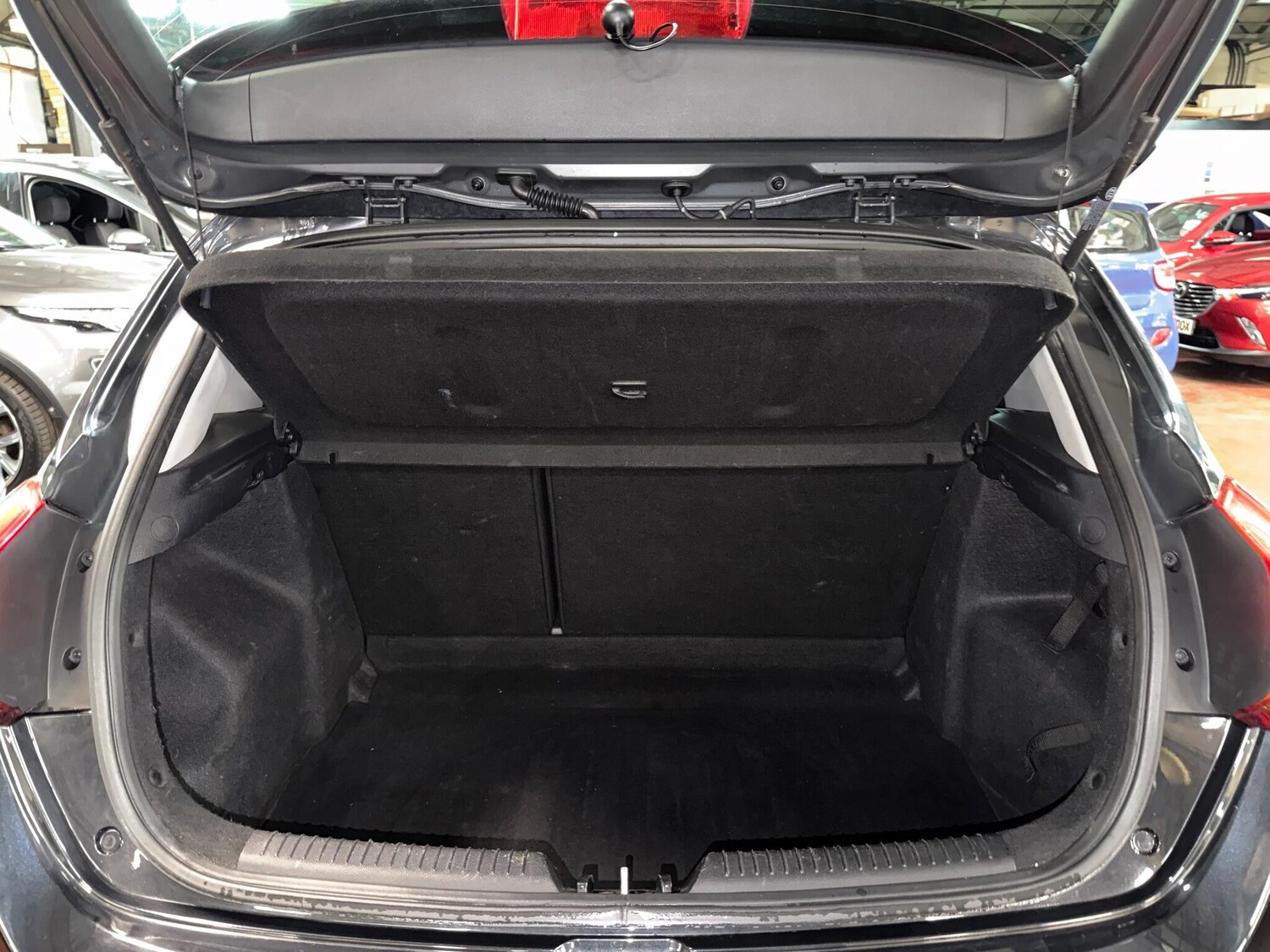 Used Kia Ceed 2016 for sale - 76260360: Photo 11