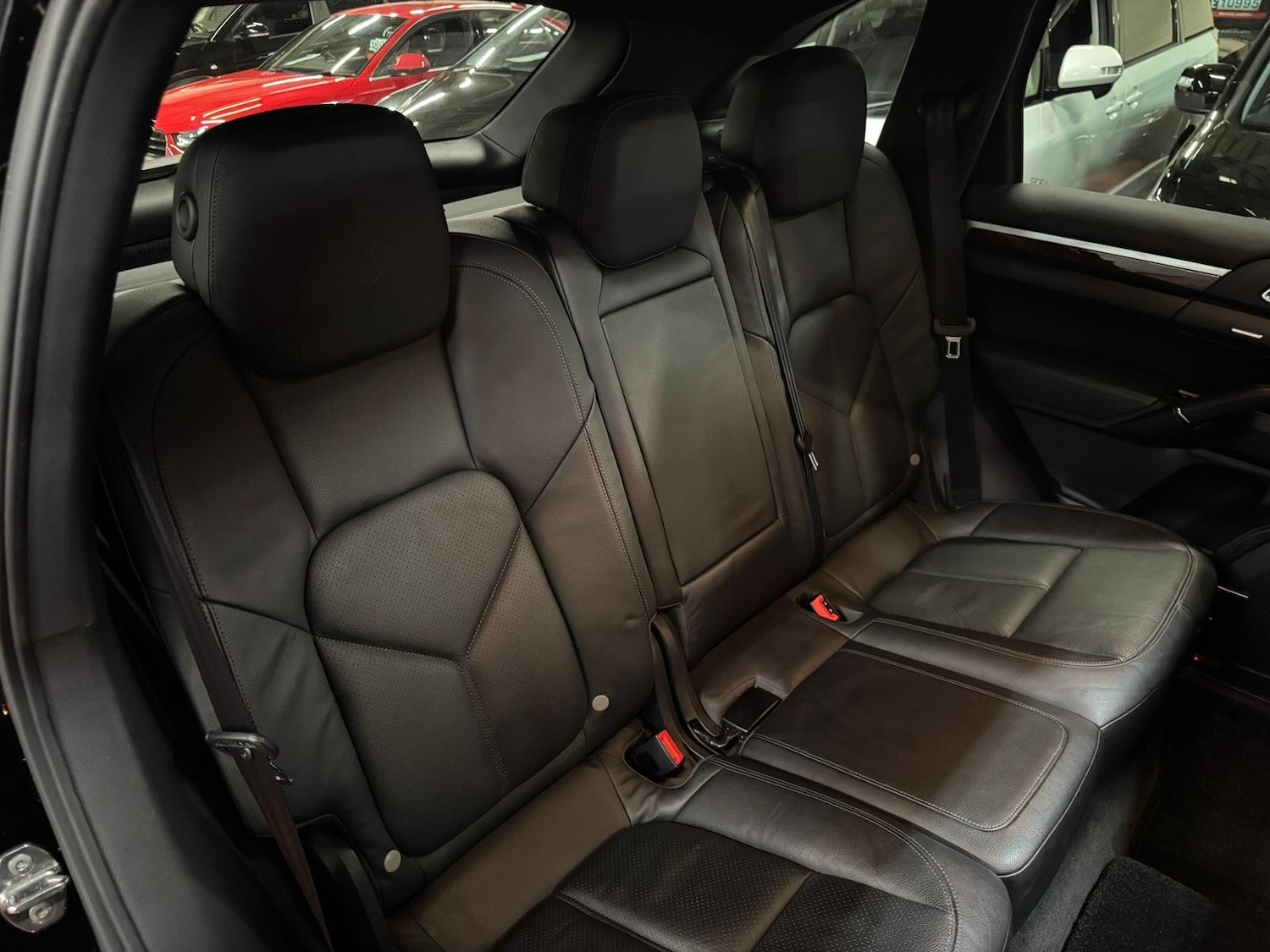 Used Porsche Cayenne for sale - 77646762: Photo 27