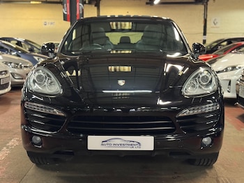 Used Porsche Cayenne 2011 for sale - 77646762: Photo
