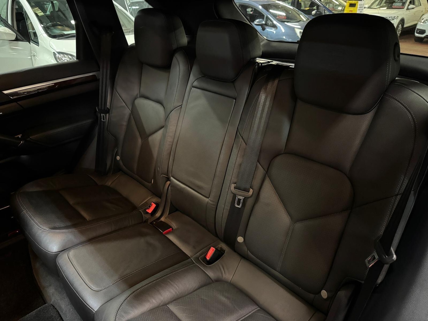 Used Porsche Cayenne for sale - 77646762: Photo 32