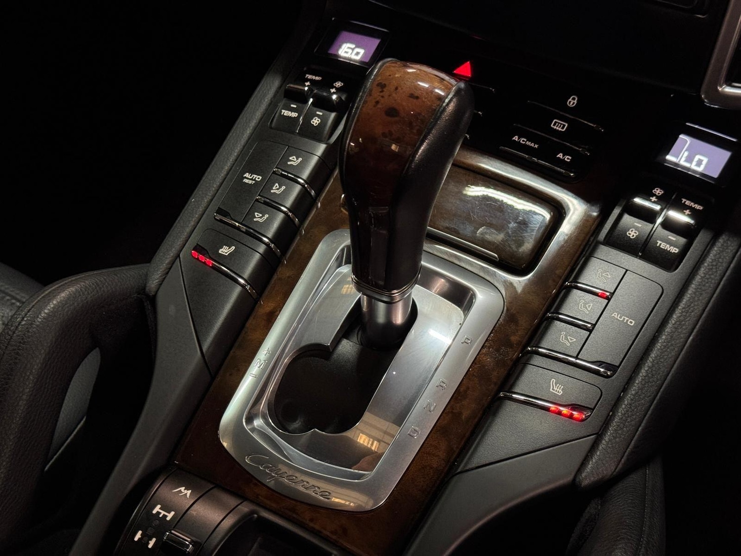 Used Porsche Cayenne for sale - 77646762: Photo 36