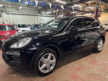 Used Porsche Cayenne 2011 for sale - 77646762: Photo