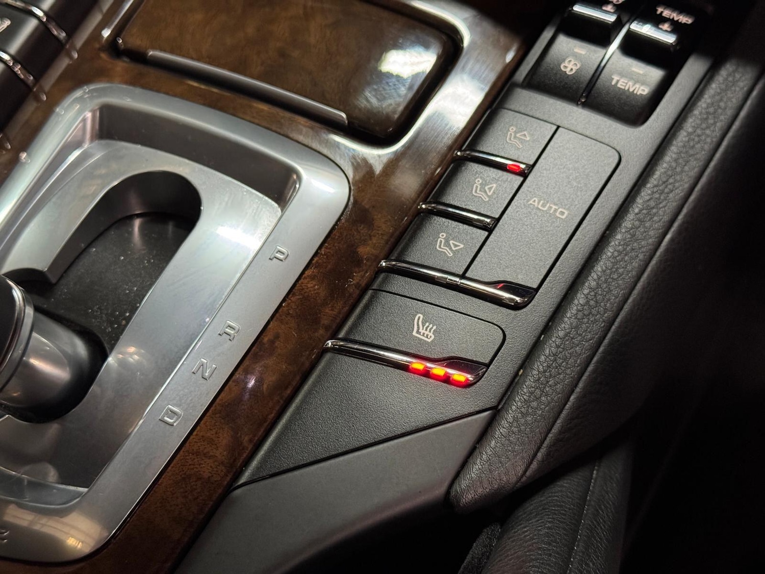 Used Porsche Cayenne for sale - 77646762: Photo 46