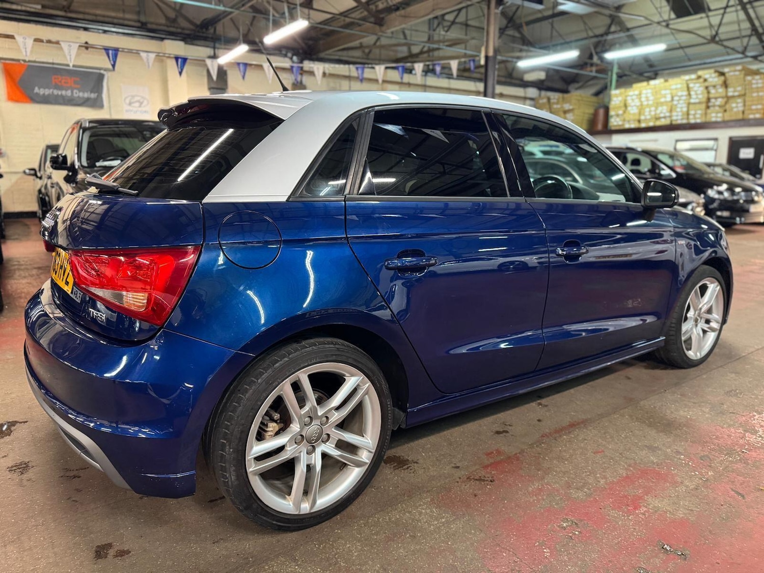 Used Audi A1 for sale - 76658568: Photo 4