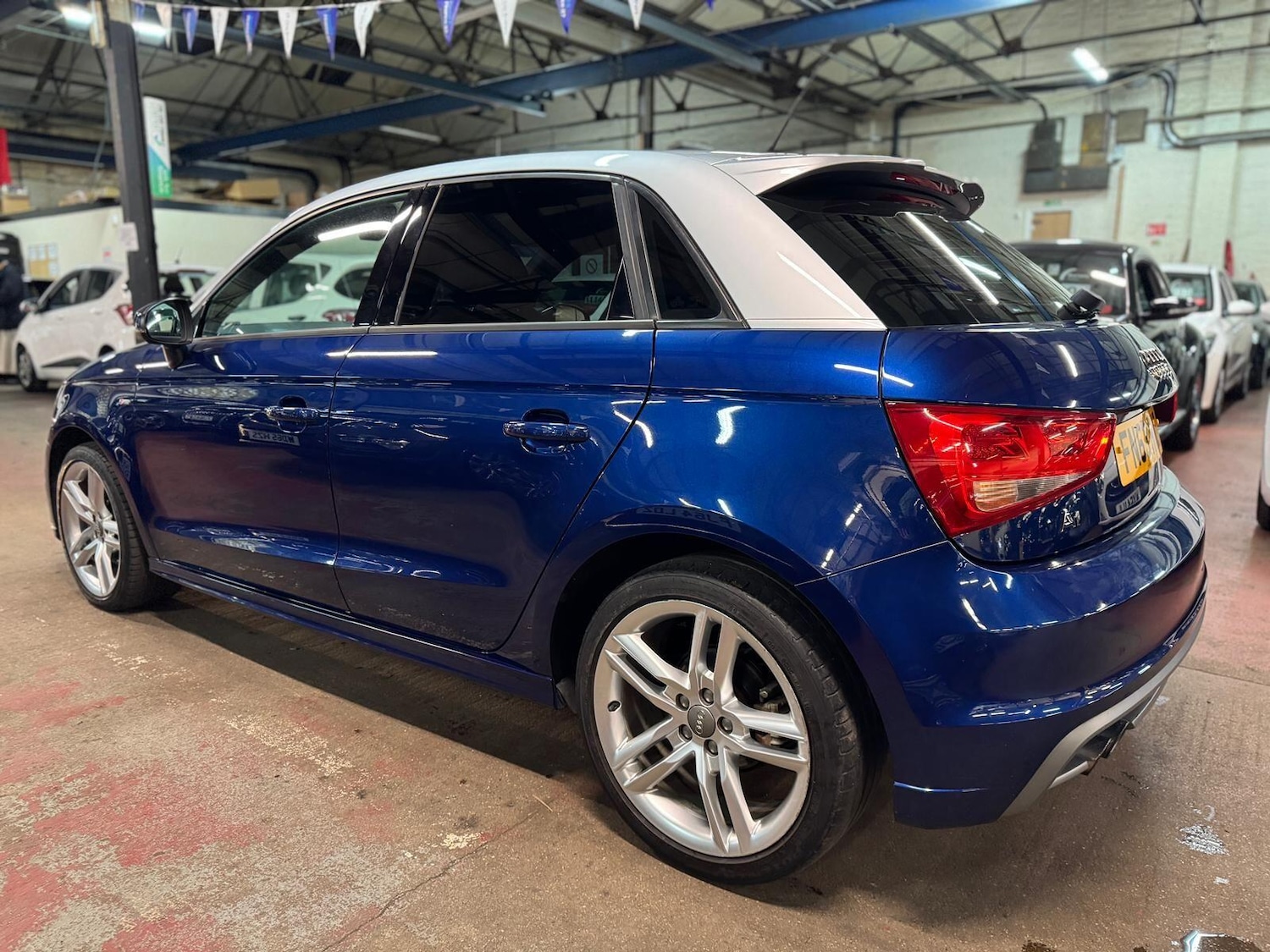 Used Audi A1 for sale - 76658568: Photo 6