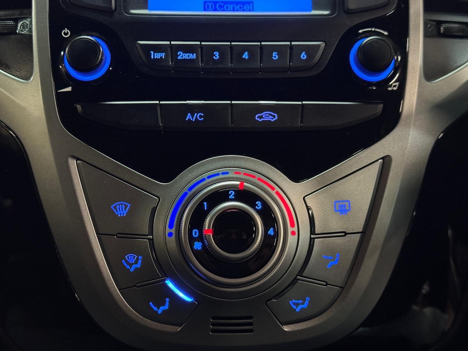 Used Hyundai Ix20 2017 for sale - 76926050: Photo 42