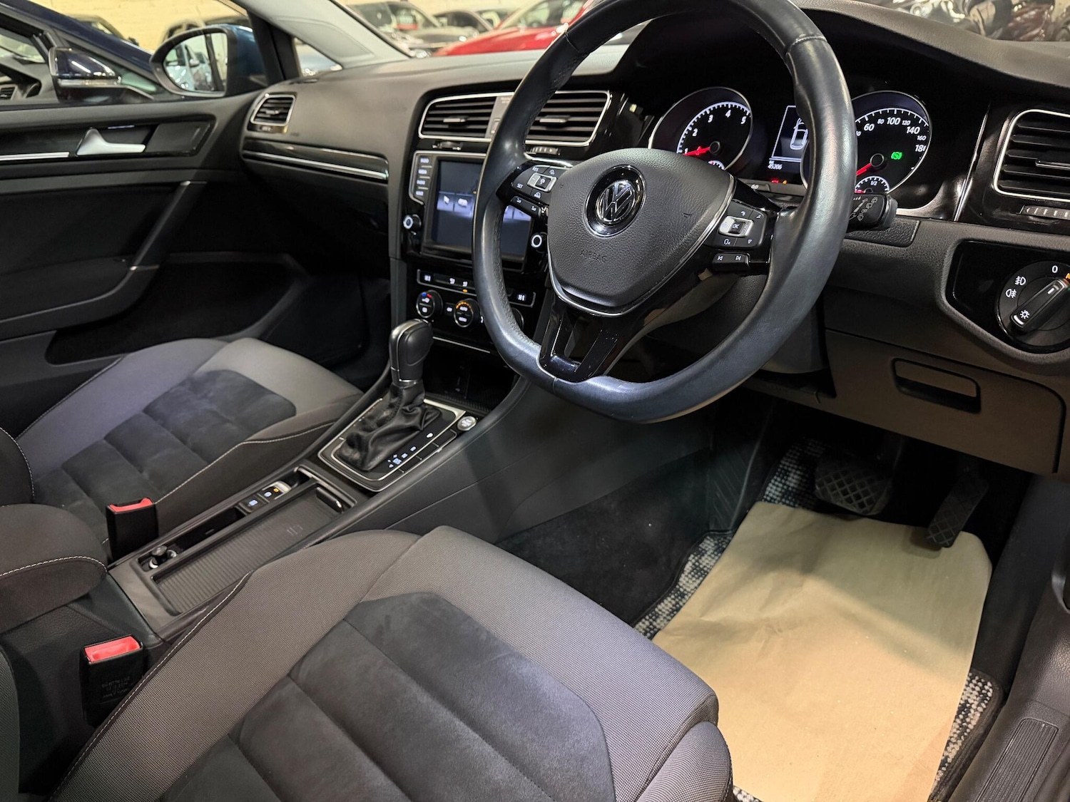 Used Volkswagen Golf for sale - 76226395: Photo 16