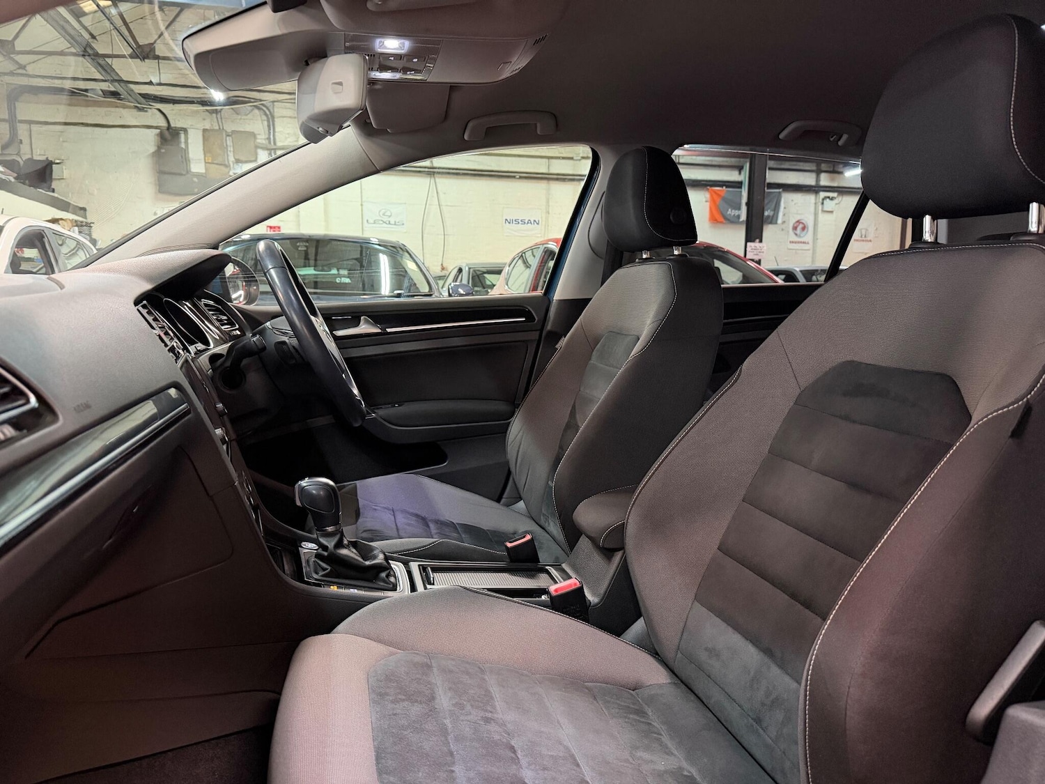 Used Volkswagen Golf for sale - 76226395: Photo 20