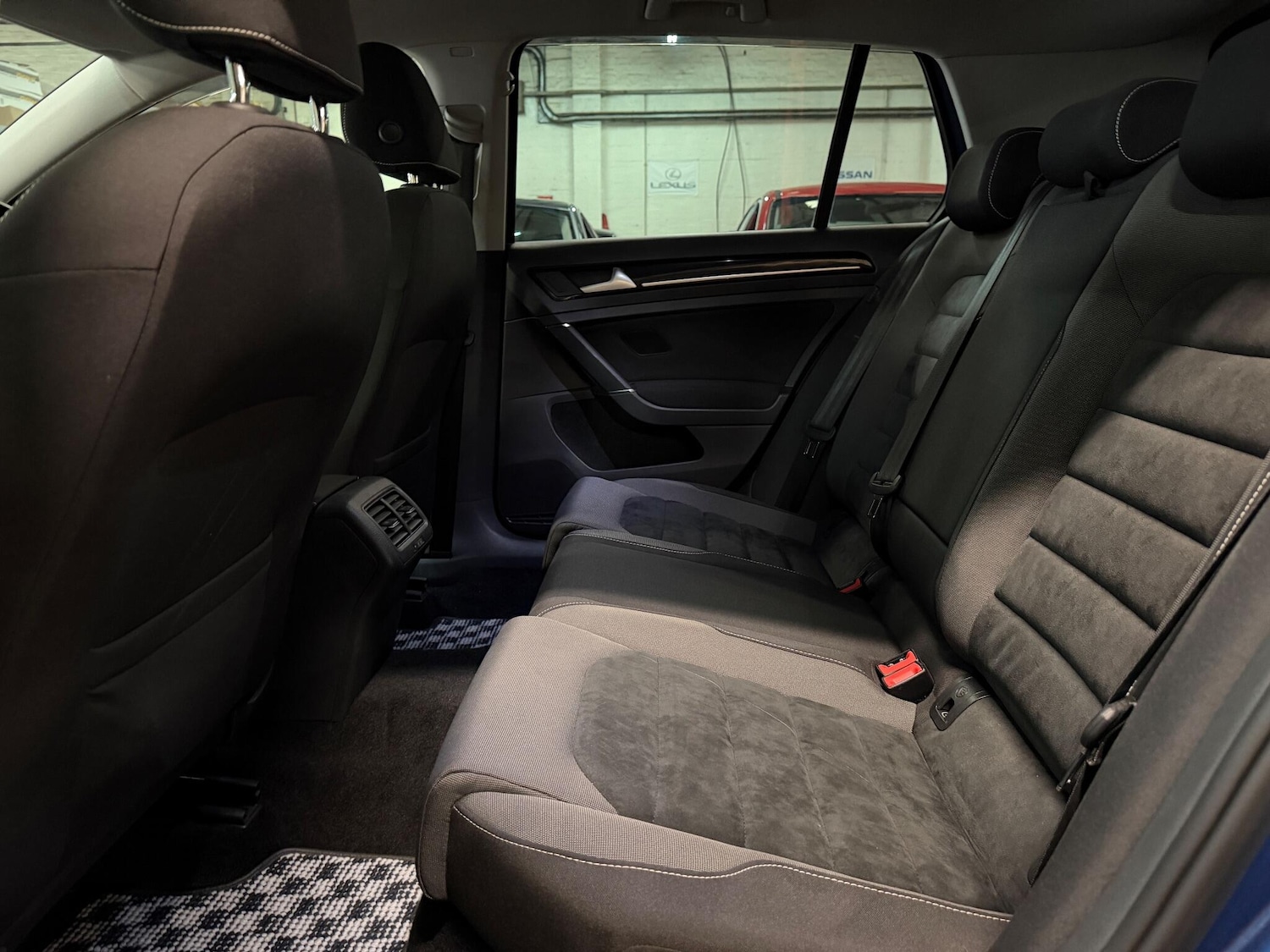 Used Volkswagen Golf for sale - 76226395: Photo 27