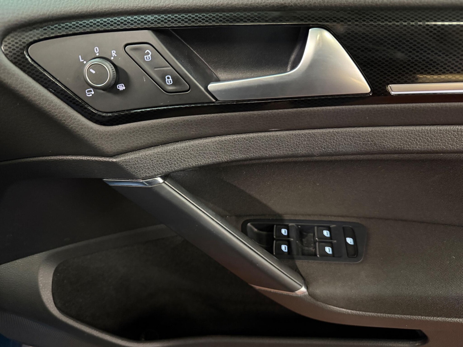 Used Volkswagen Golf for sale - 76226395: Photo 34