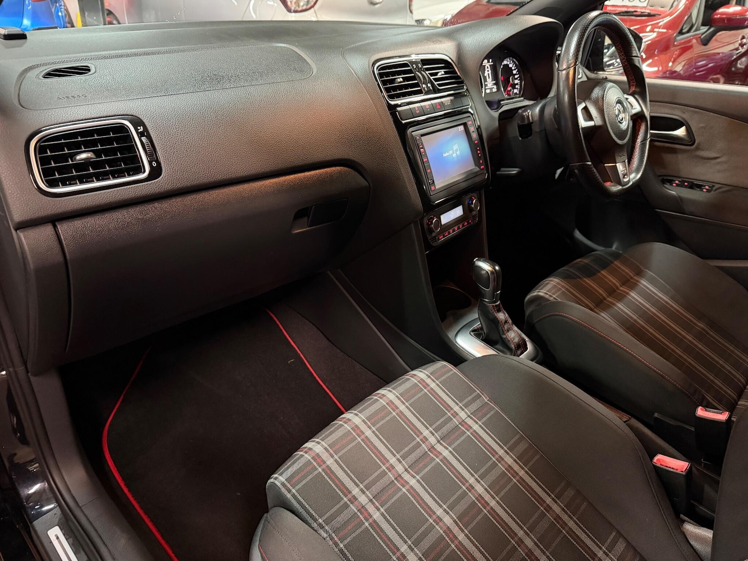 Used Volkswagen Polo for sale - 76473105: Photo 31