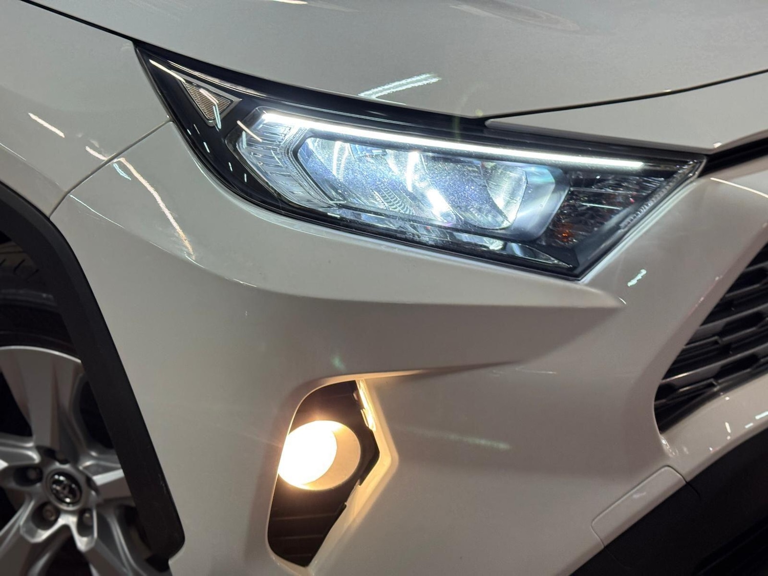 Used Toyota RAV4 2020 for sale - 77613071: Photo 11