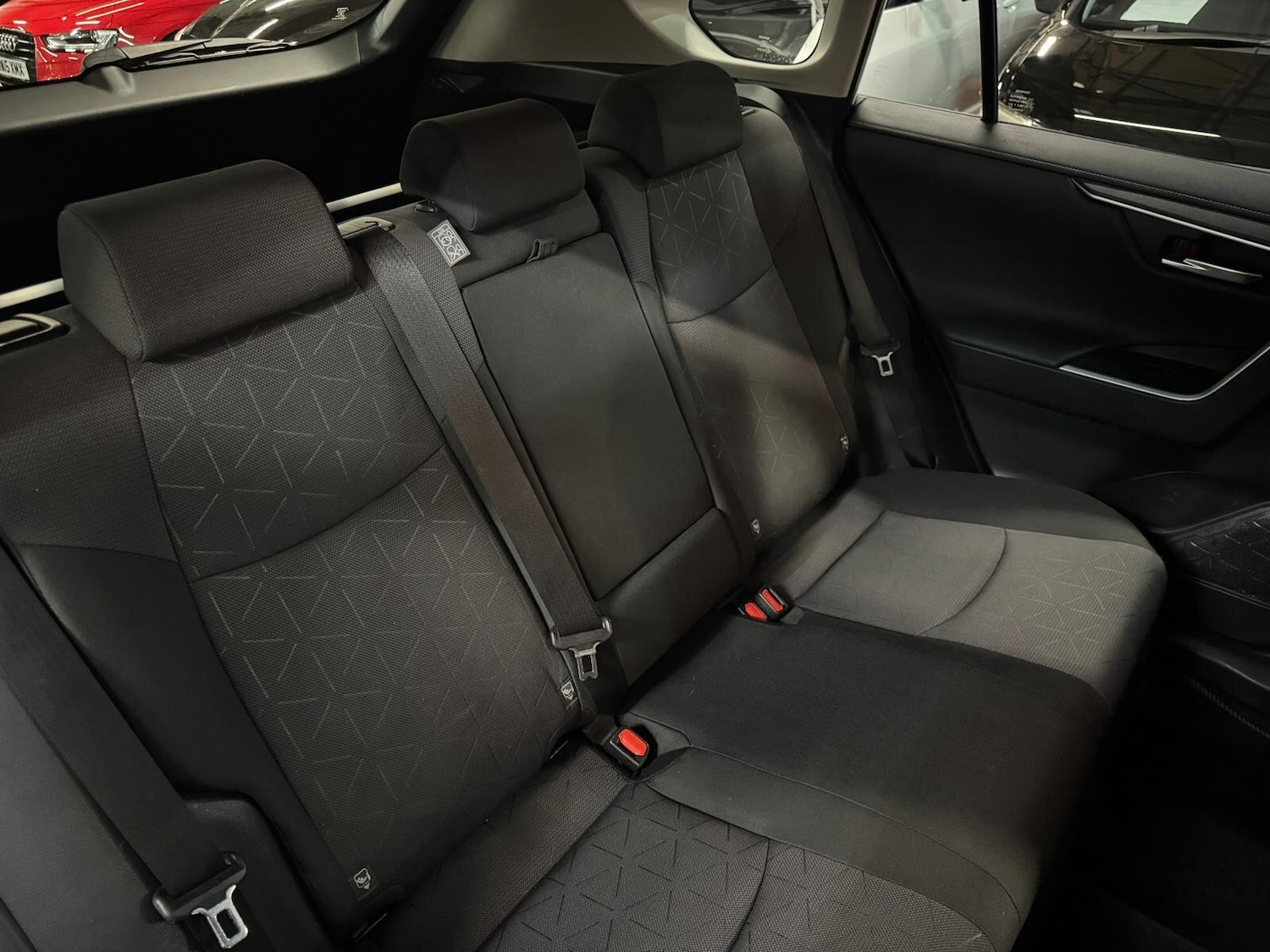 Used Toyota RAV4 2020 for sale - 77613071: Photo 26