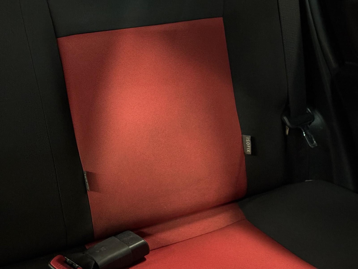 Used Toyota Yaris 2015 for sale - 76619612: Photo 25