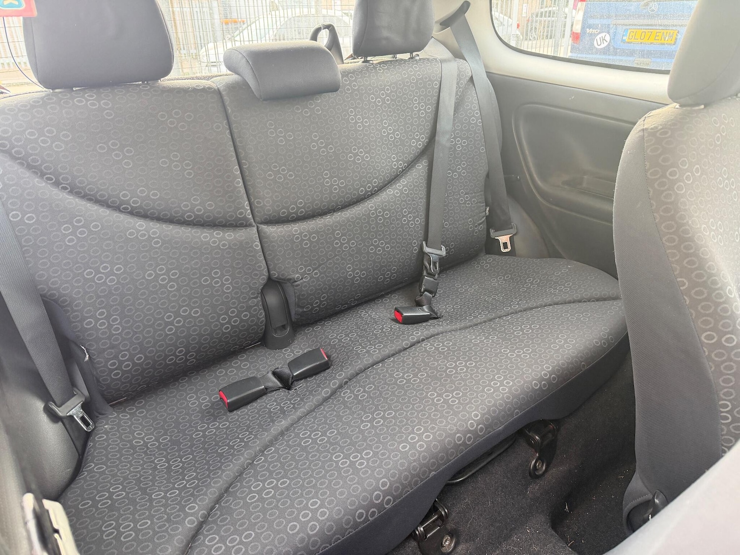 Used Toyota Yaris 2004 for sale - 76136261: Photo 10