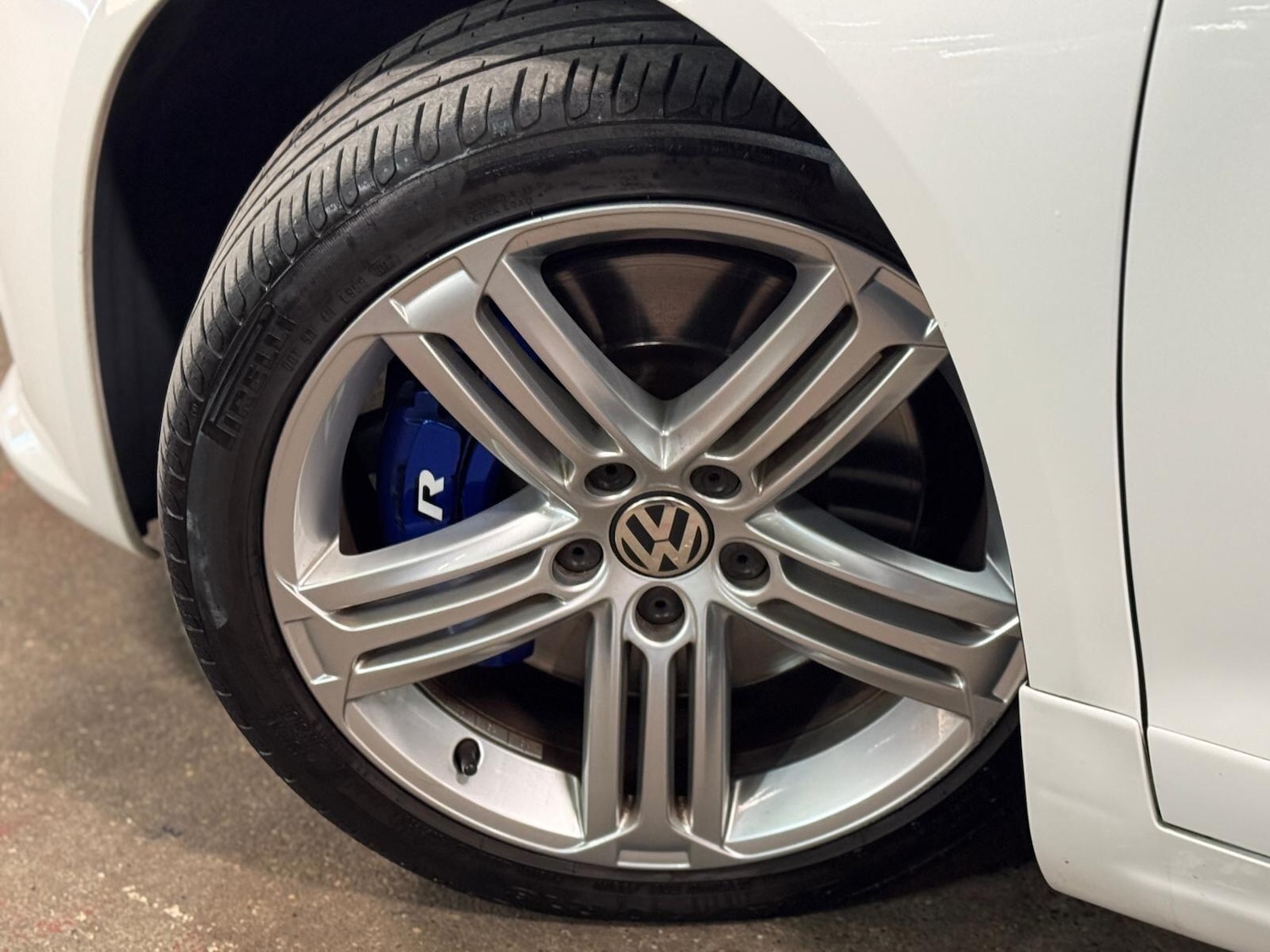 Used Volkswagen Scirocco for sale - 77957826: Photo 15