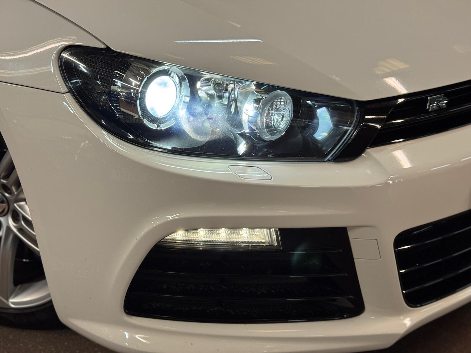 Used Volkswagen Scirocco for sale - 77957826: Photo 17