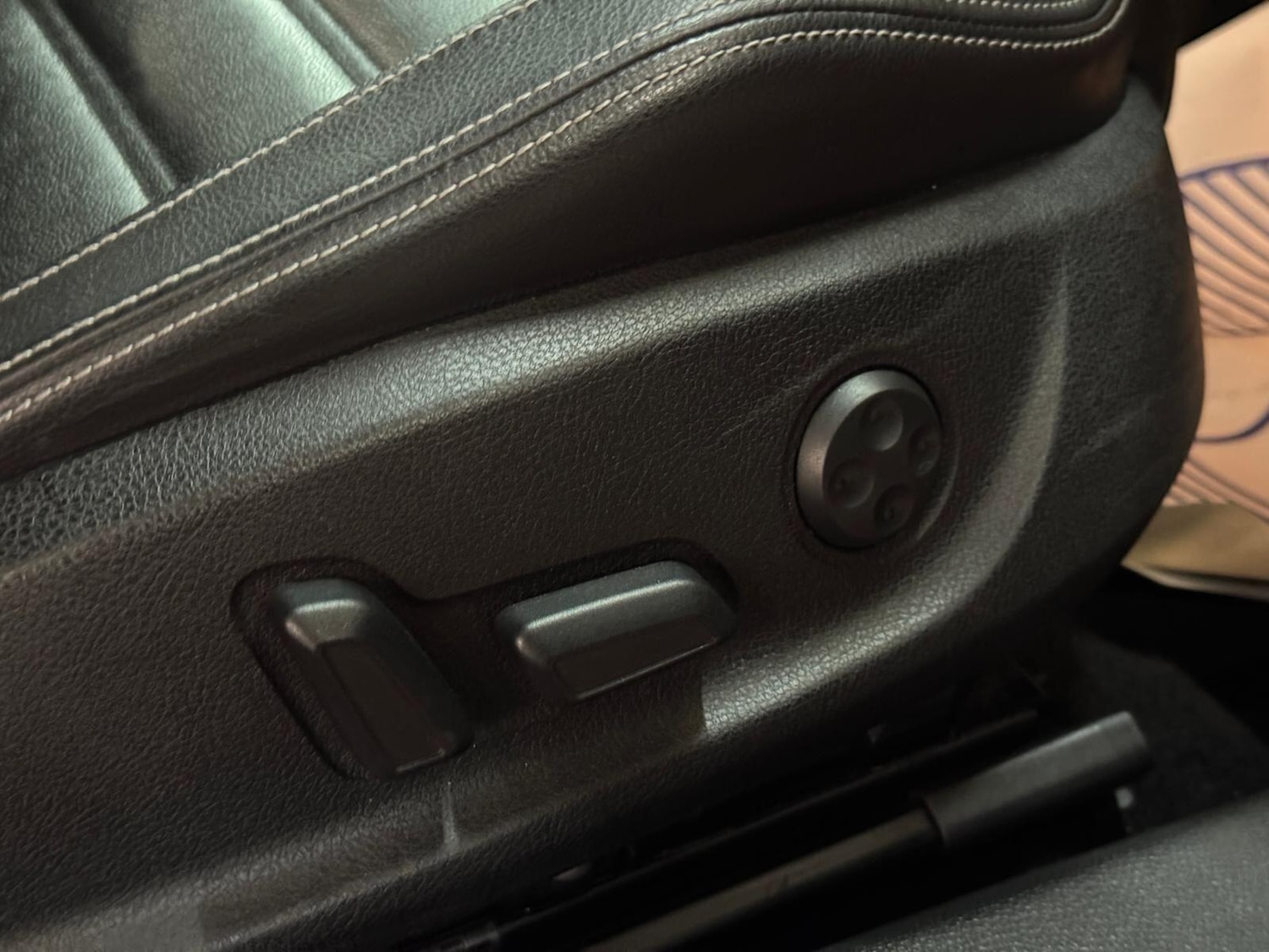 Used Volkswagen Scirocco for sale - 77957826: Photo 33