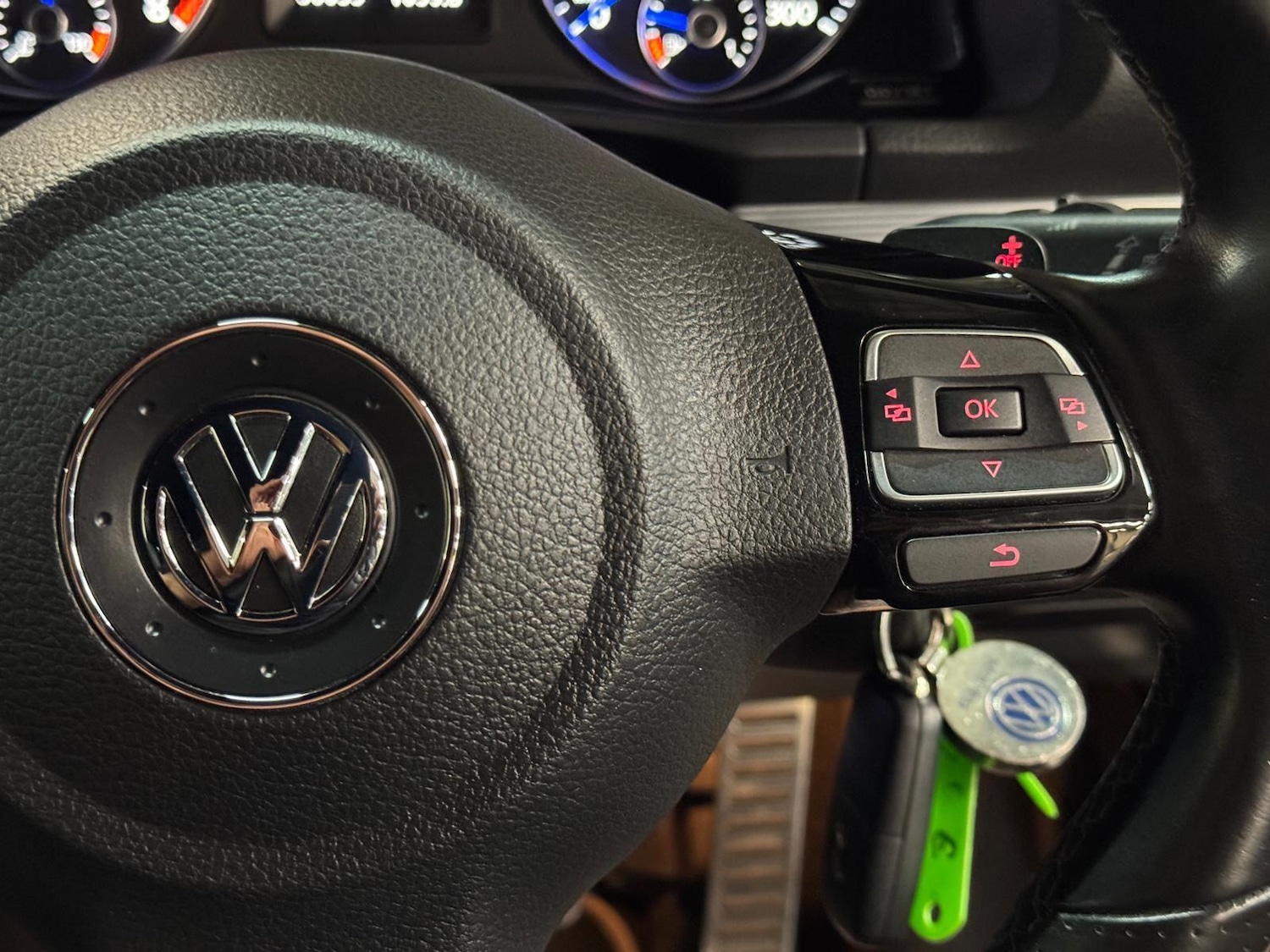 Used Volkswagen Scirocco for sale - 77957826: Photo 35