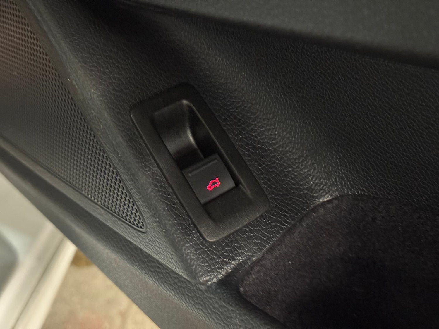 Used Volkswagen Scirocco for sale - 77957826: Photo 44