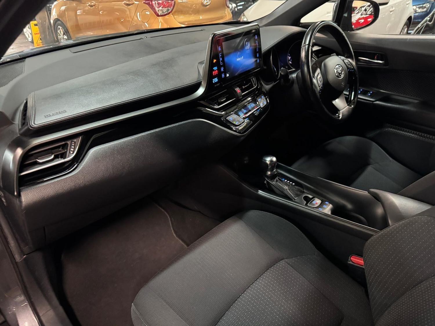 Used Toyota C-HR 2017 for sale - 77425895: Photo 23