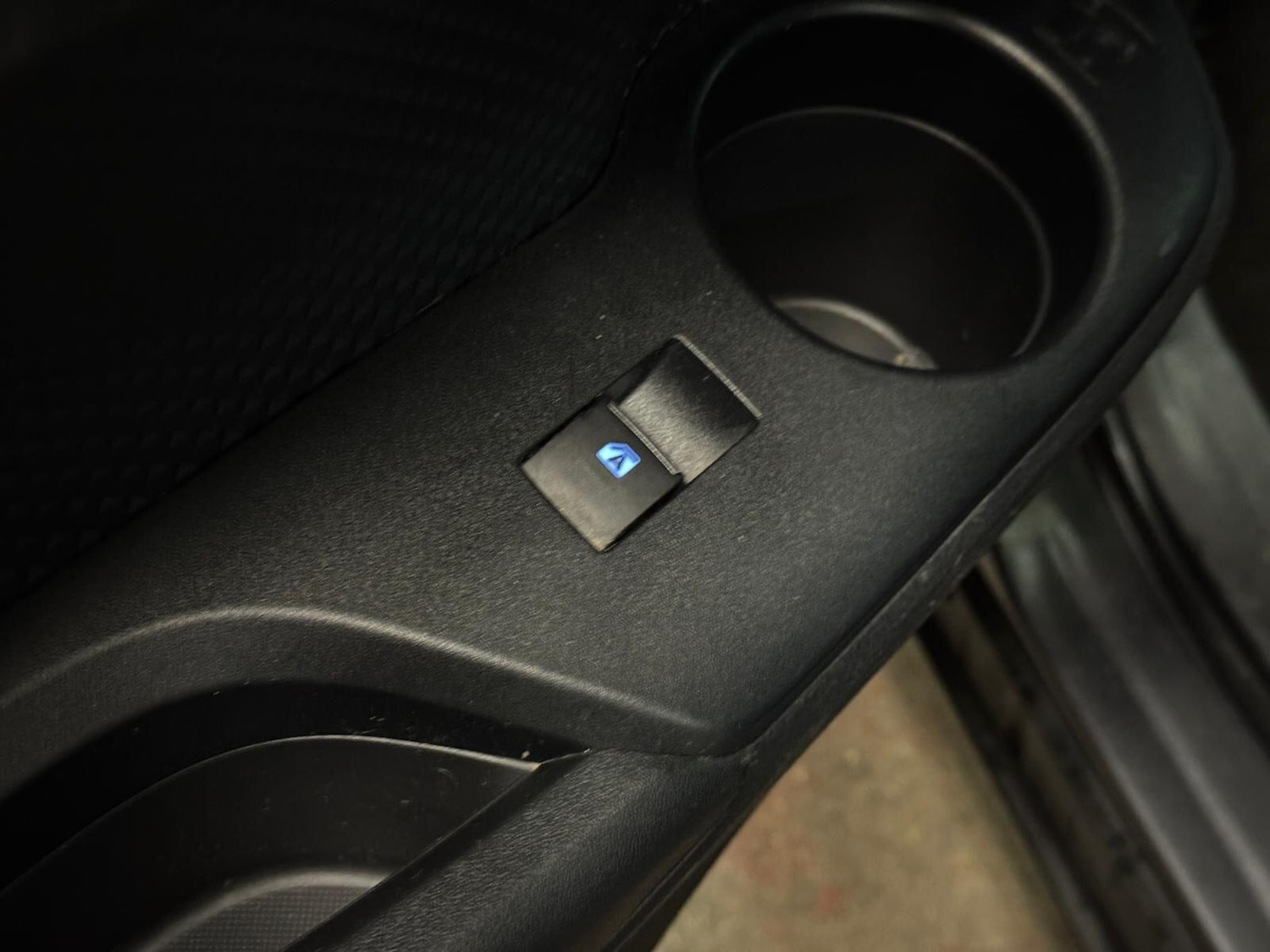 Used Toyota C-HR 2017 for sale - 77425895: Photo 32