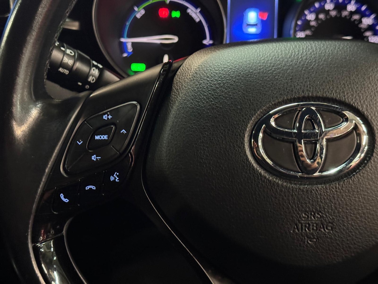 Used Toyota C-HR 2017 for sale - 77425895: Photo 35