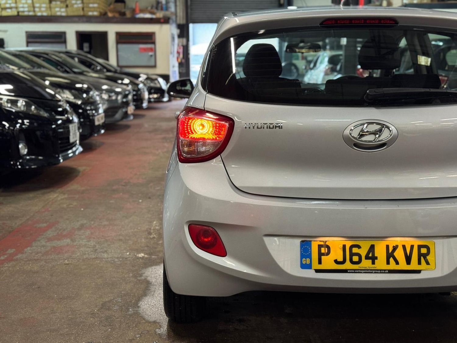 Used Hyundai i10 2014 for sale - 77290577: Photo 13