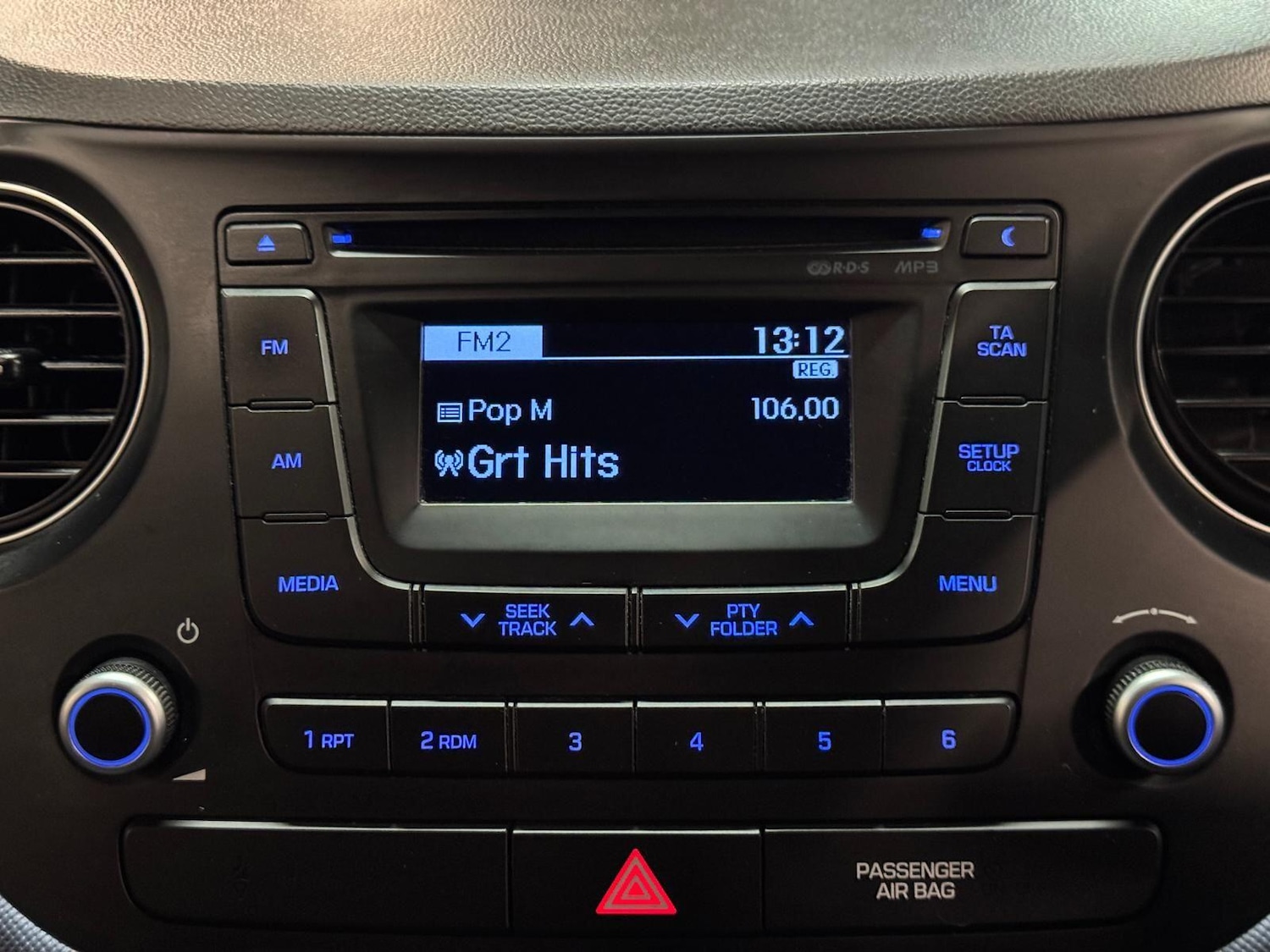 Used Hyundai i10 2014 for sale - 77290577: Photo 37