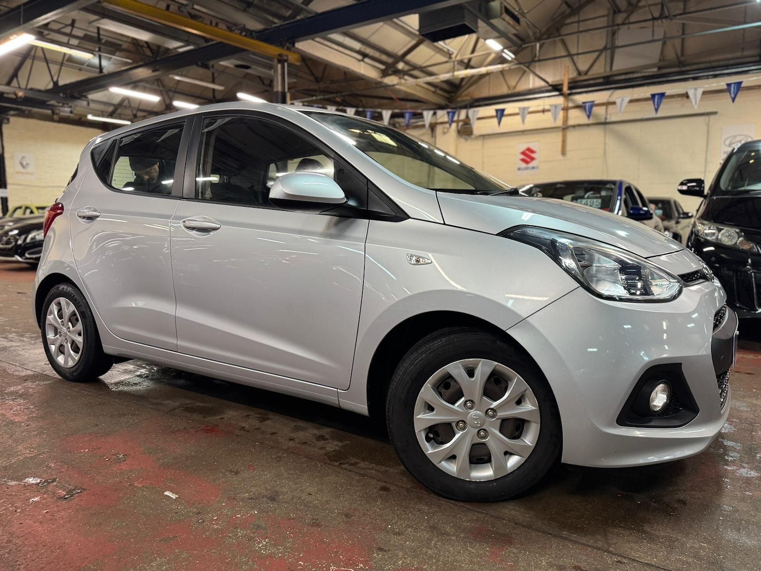 Used Hyundai i10 2014 for sale - 77290577: Photo 8