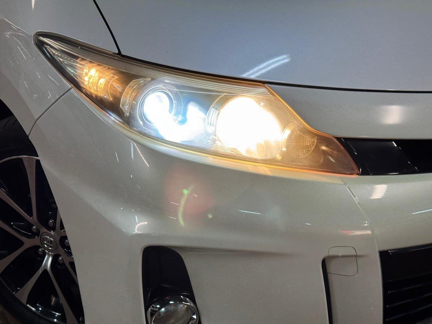 Used Toyota Estima for sale - 77696645: Photo 10