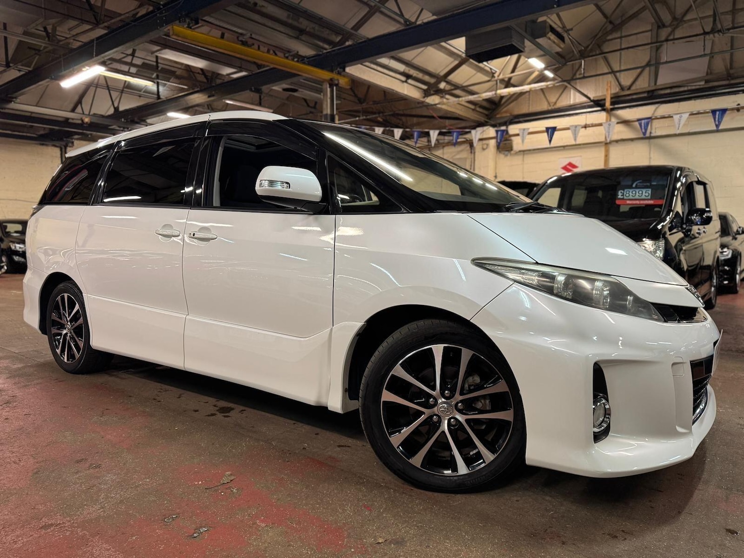 Used Toyota Estima for sale - 77696645: Photo 16